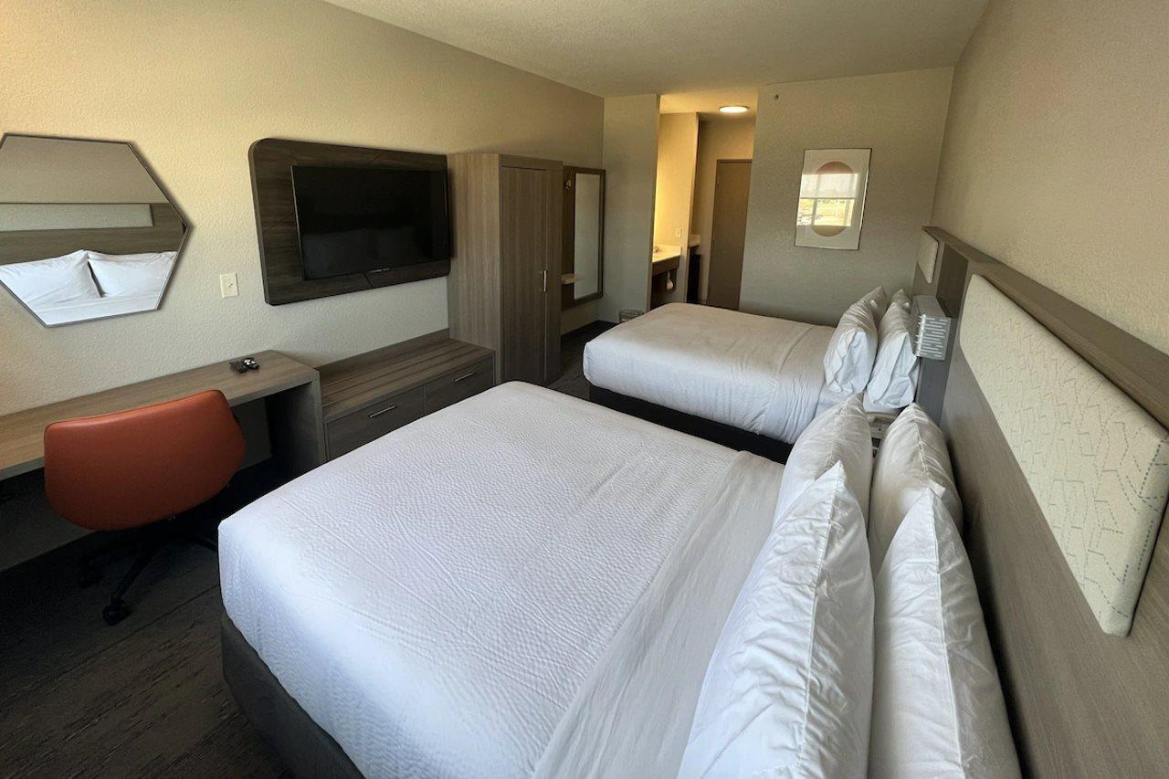 Quality Inn & Suites Park City Экстерьер фото