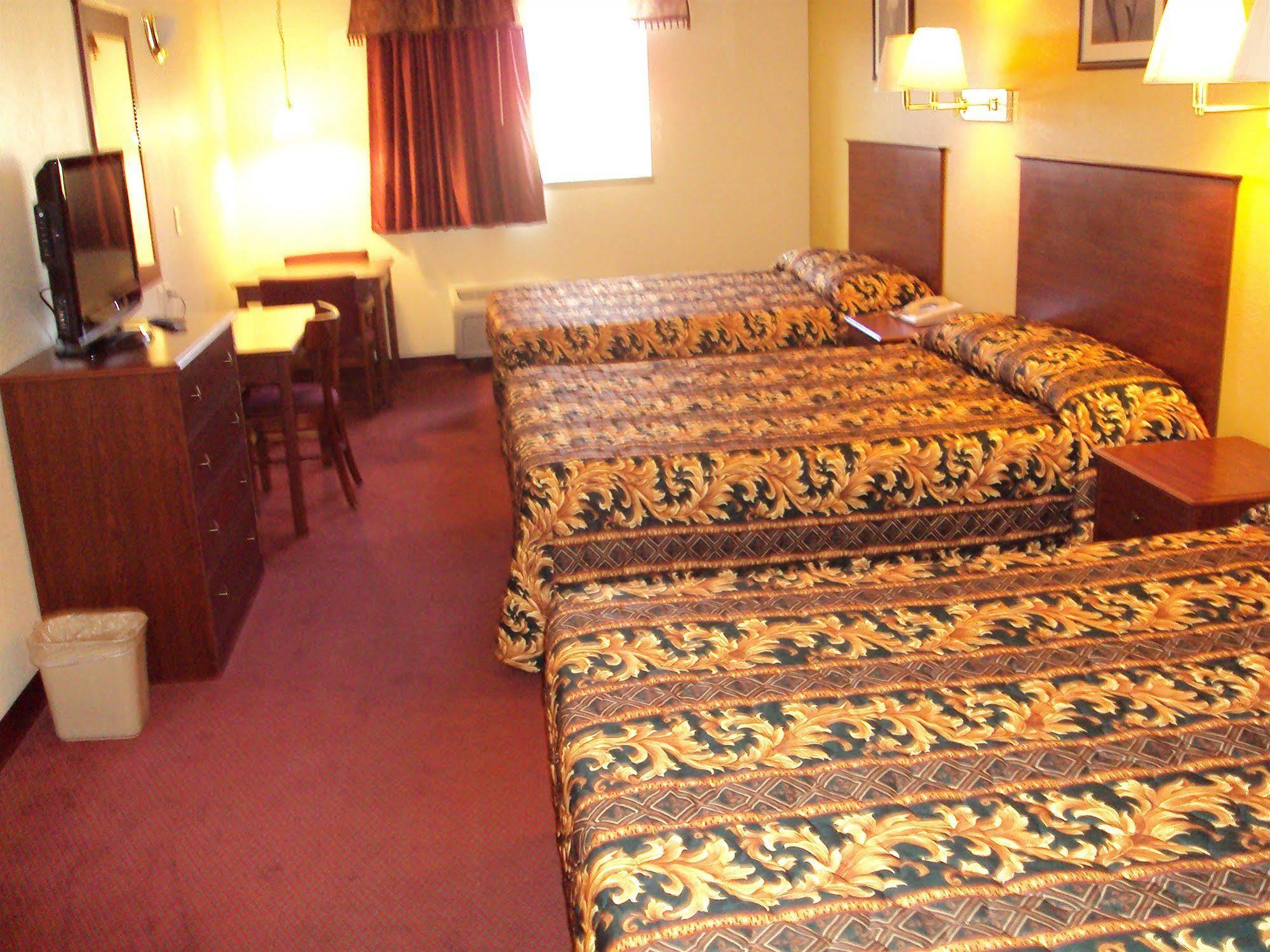 Quality Inn & Suites Park City Экстерьер фото
